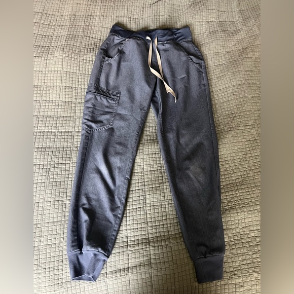 XS Figs Zamora Jogger Scrub Pant Heathered Denim - Picture 1 of 4